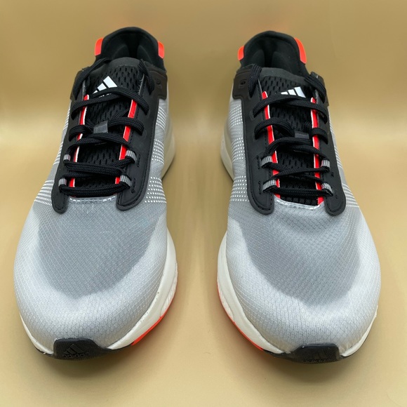 adidas Avryn Gray Solar Red Men’s Running Athletic Sneakers brand New No Box - Picture 2 of 9